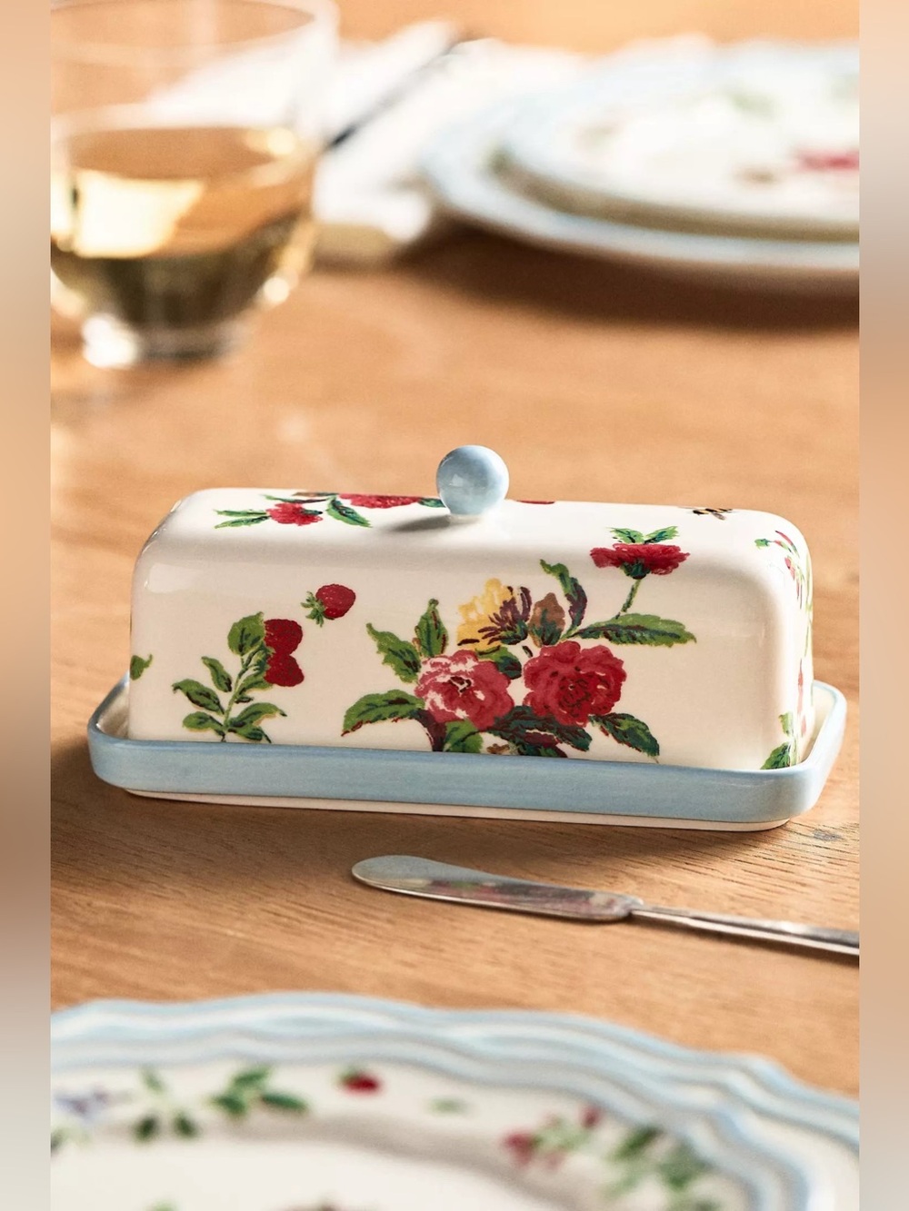 Last One! NEW Anthropologie Camille Stoneware Butter Dish